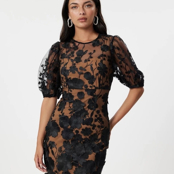 Honey & Beau Black and Tan Puff Sleeve Mini Dress With Sewn Applique Sz. 4 - Picture 3 of 13